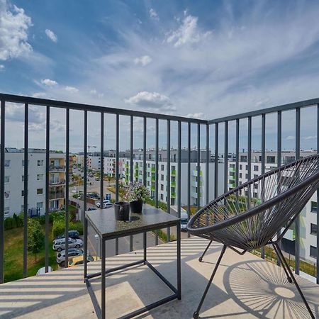 Exclusive Apartment With Balcony & Parking Wroclaw By Renters Prestige Exterior foto