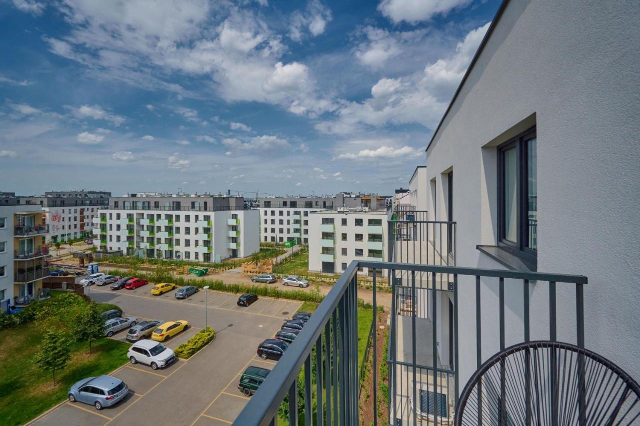 Exclusive Apartment With Balcony & Parking Wroclaw By Renters Prestige Exterior foto