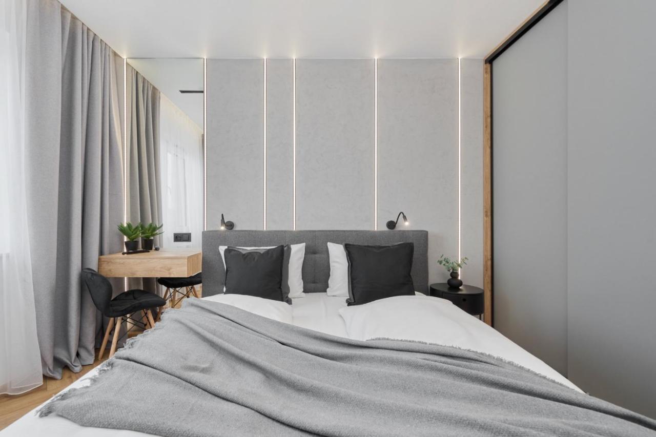 Exclusive Apartment With Balcony & Parking Wroclaw By Renters Prestige Exterior foto