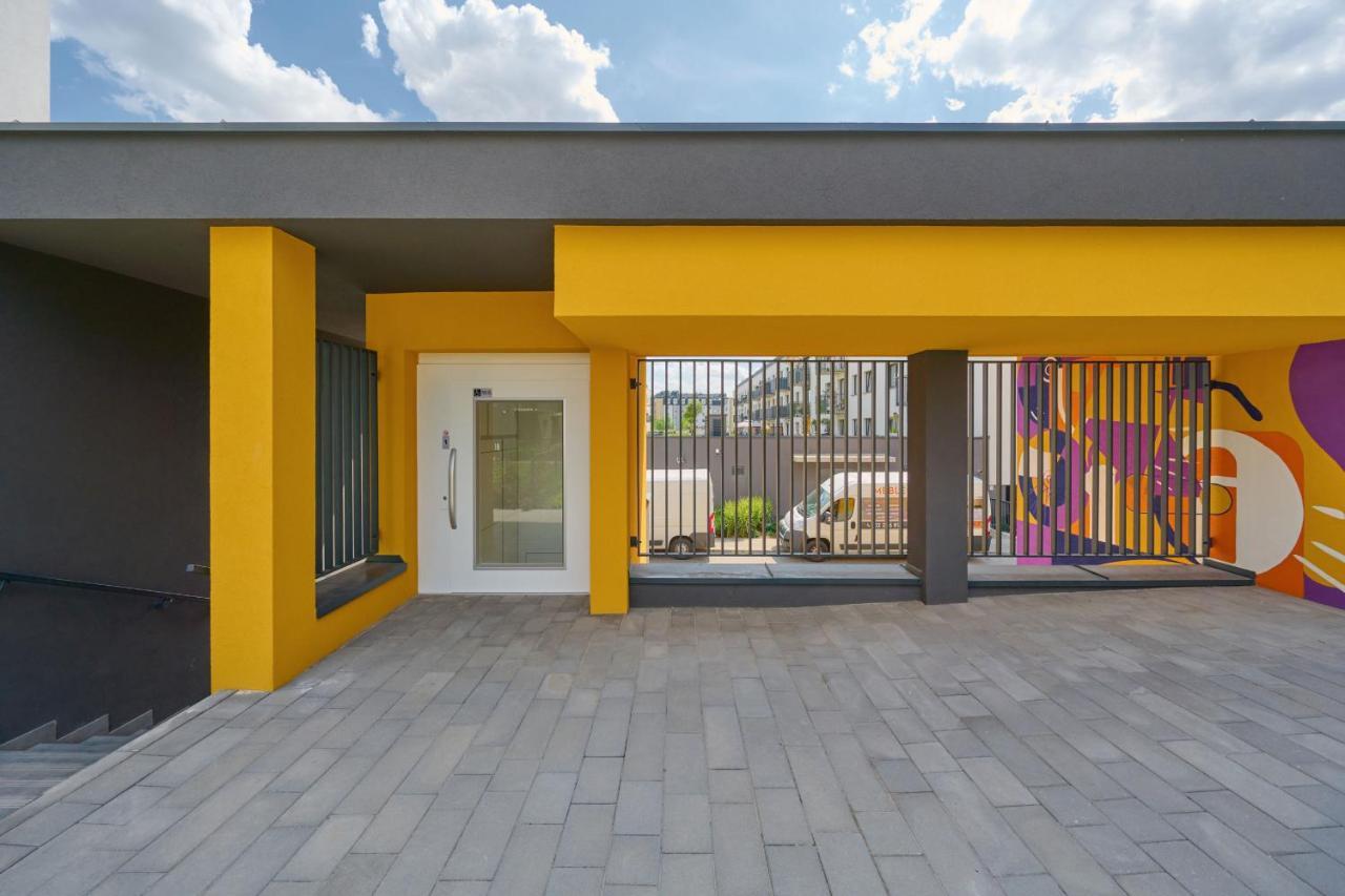 Exclusive Apartment With Balcony & Parking Wroclaw By Renters Prestige Exterior foto