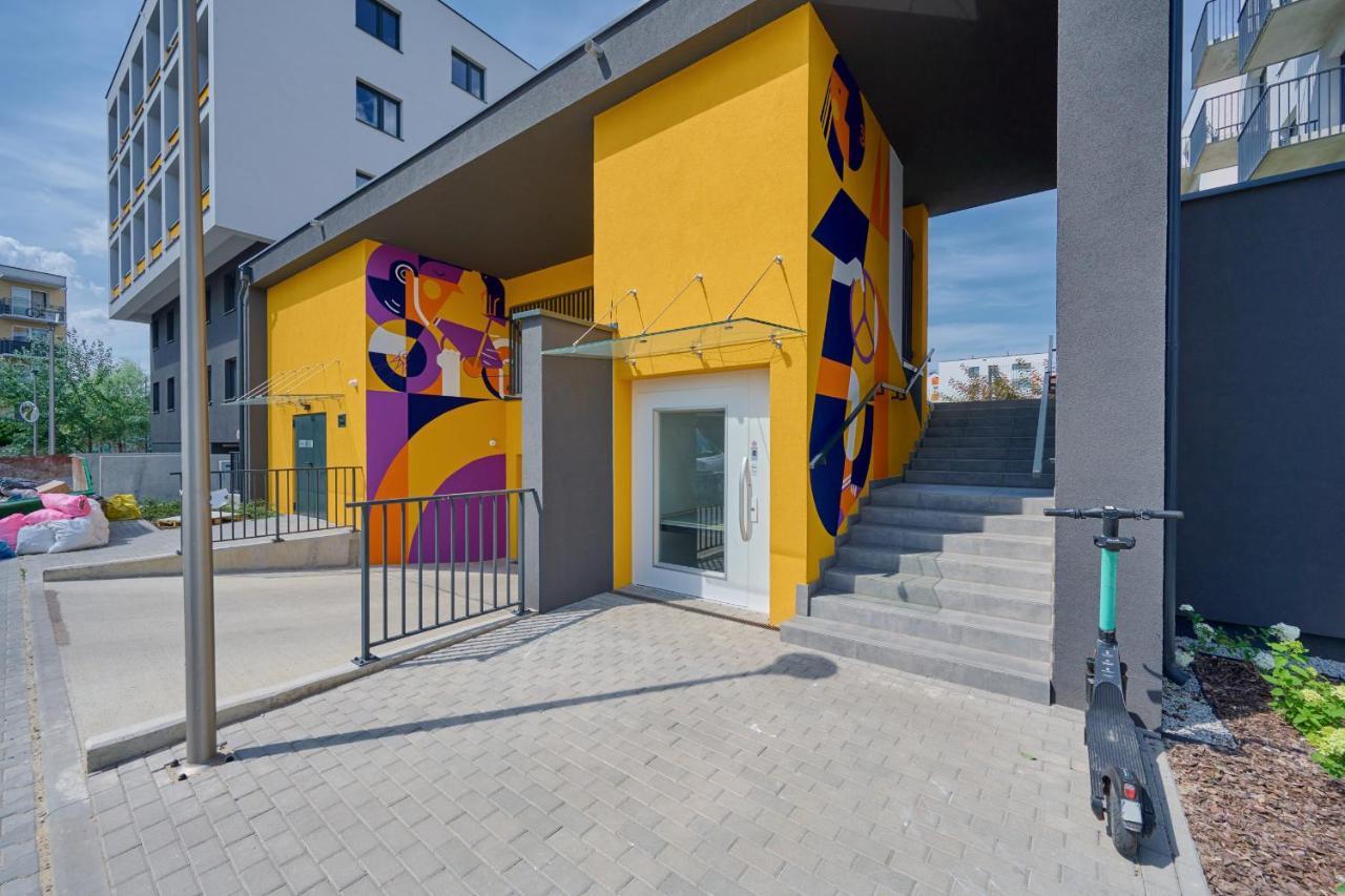 Exclusive Apartment With Balcony & Parking Wroclaw By Renters Prestige Exterior foto